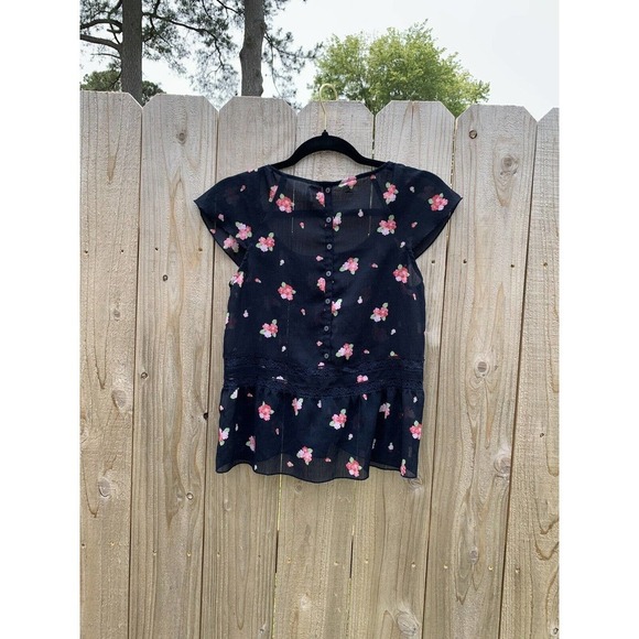 Abercrombie & Fitch Fluttery Floral Airy Short Sleeve Blouse Shirt Xs Navy - Picture 7 of 8